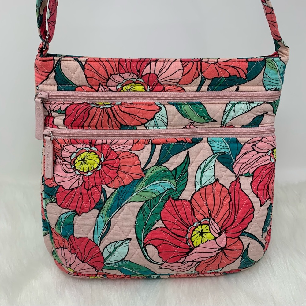 Vera Bradley Triple Zip Hipster Crossbody Bag in Retired Pattern Vintage Floral